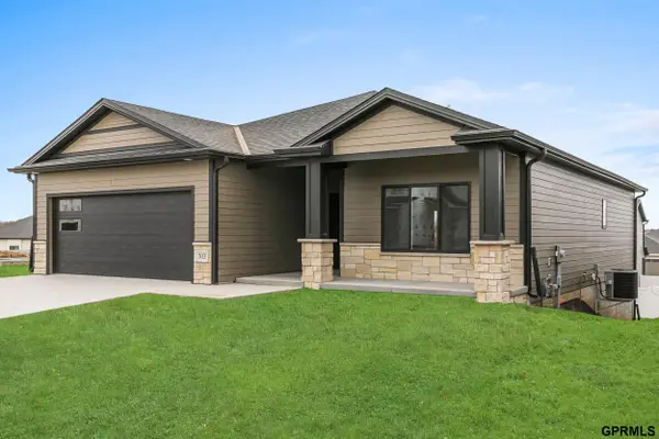455 N 105th Street, Lincoln, NE 68527