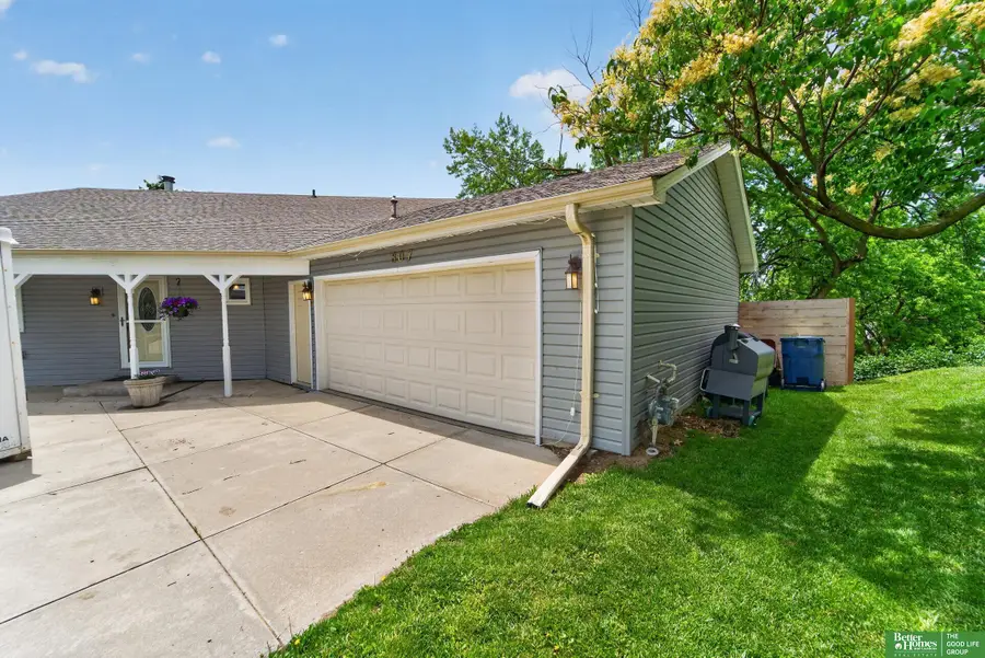807 Mohanna Place, Bellevue, NE 68005 - #2