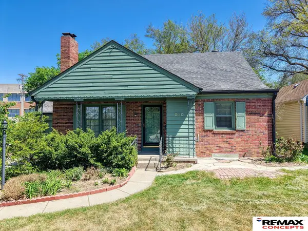 200 S Cotner Boulevard, Lincoln, NE 68510