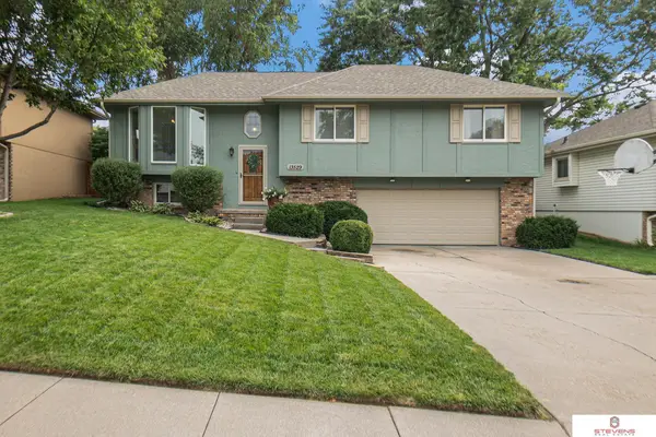 13529 Atwood Avenue, Omaha, NE 68144
