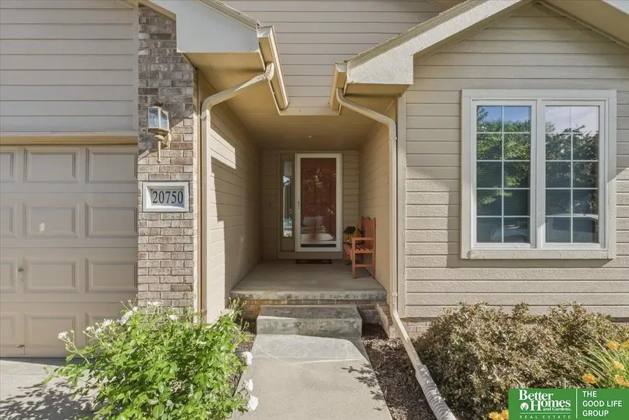 20750 Hemlock Circle, Elkhorn, NE 68022 - #2