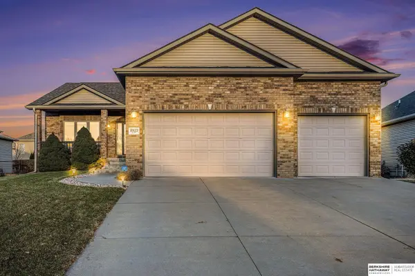 8922 S 29th Street, Lincoln, NE 68516