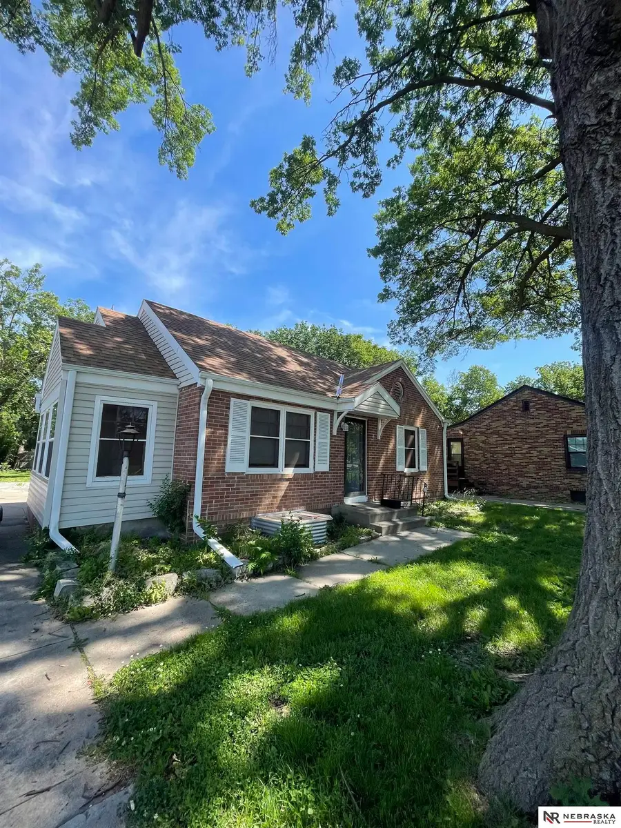 4030 Normal Boulevard, Lincoln, NE 68506 - #2