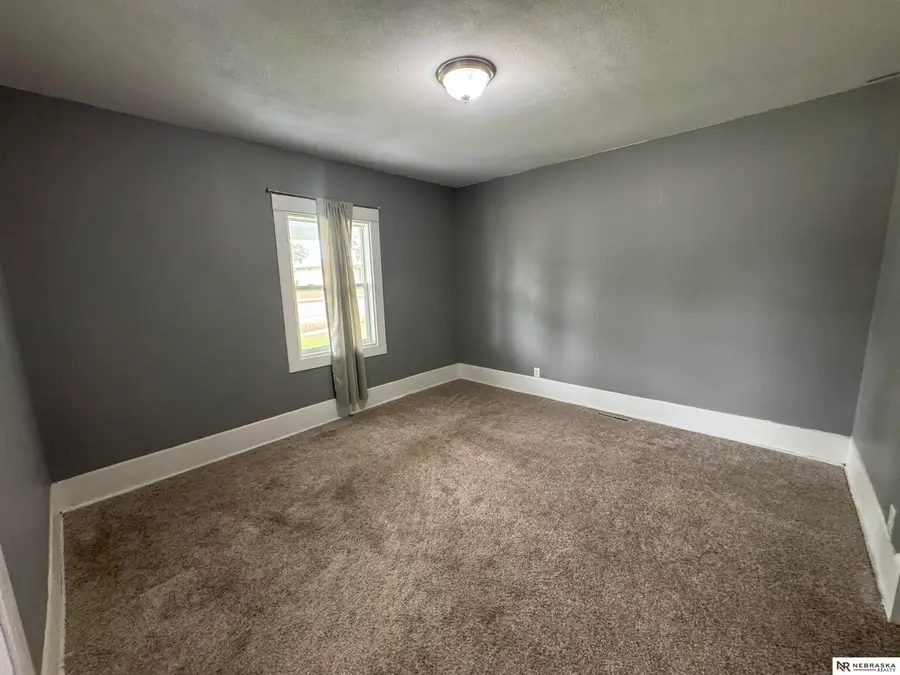 301 Francis Street, Daykin, NE 68338 - #2