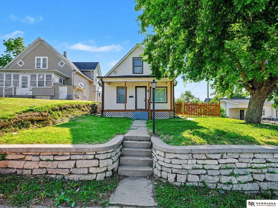 4725 S 20 Street, Omaha, NE 68107 - #2