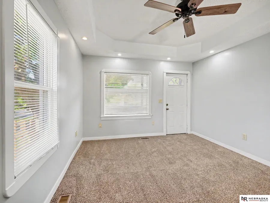 4725 S 20 Street, Omaha, NE 68107 - #3