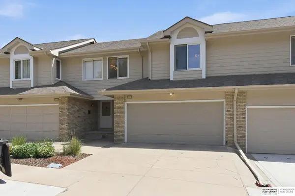 5583 Walnut Street, Omaha, NE 68106