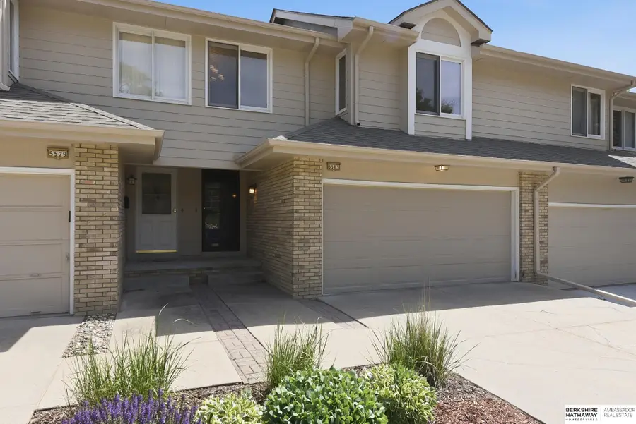 5583 Walnut Street, Omaha, NE 68106 - #3