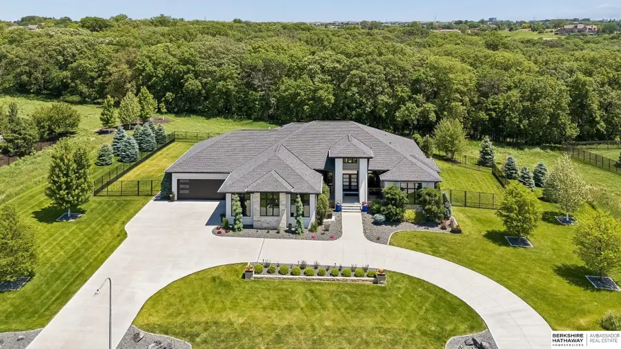4215 S 230th Plaza, Elkhorn, NE 68022 - #2