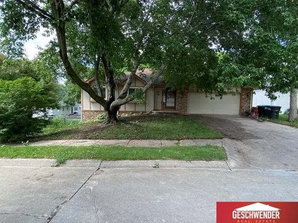8738 Lafayette Avenue, Omaha, NE 68114
