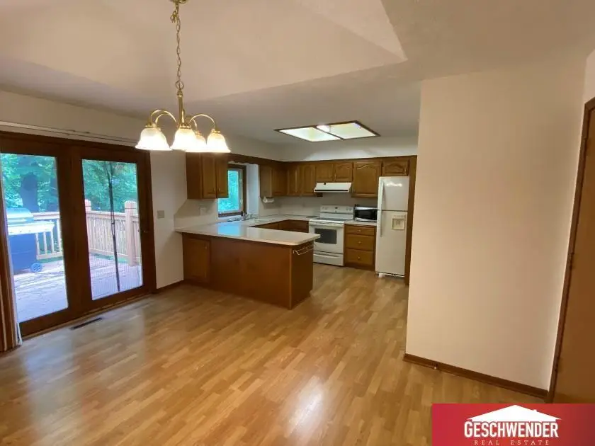 8738 Lafayette Avenue, Omaha, NE 68114 - #3