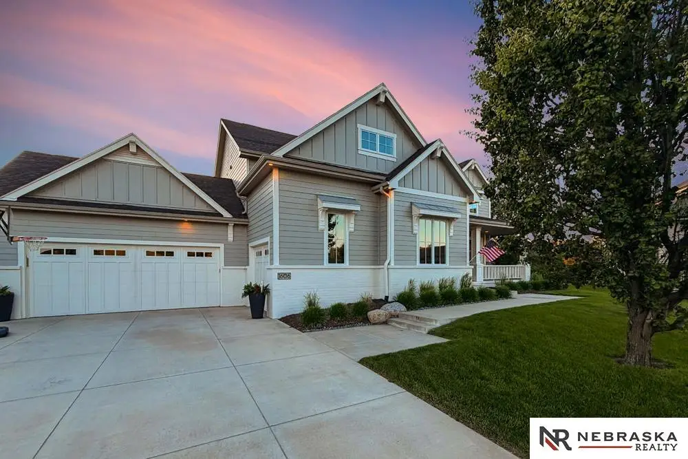 1606 S 221st Circle, Elkhorn, NE 68022 - #1