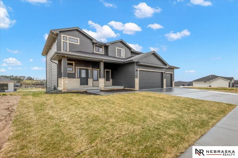 21707 Glenmore Drive, Gretna, NE 68028 - #2