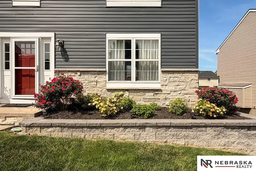 15976 S Street, Omaha, NE 68135 - #2
