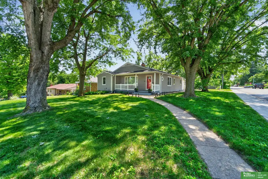 4949 Emmet Street, Omaha, NE 68104 - #2