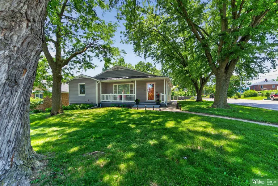 4949 Emmet Street, Omaha, NE 68104 - #3