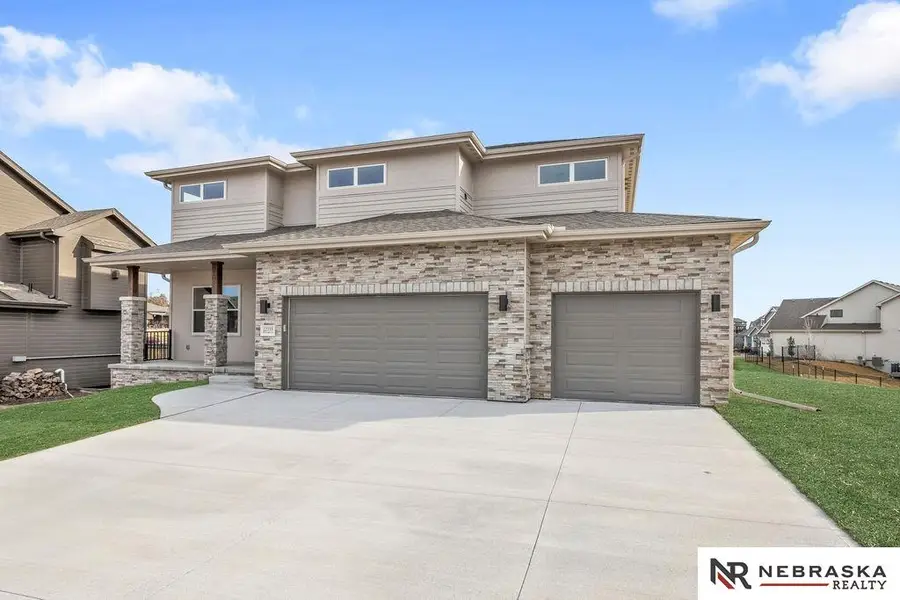 12359 Elk Ridge Circle, Papillion, NE 68046 - #2