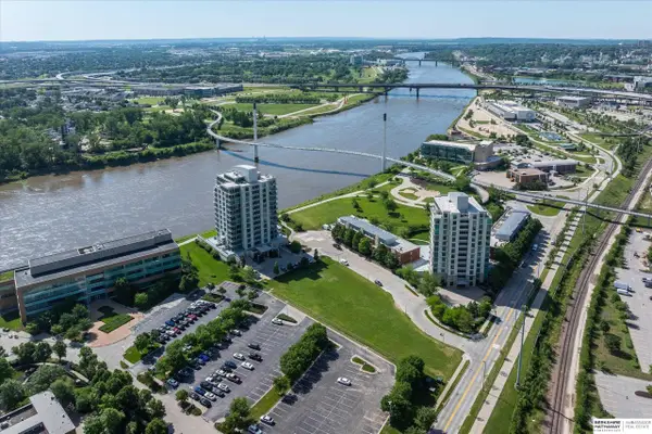 444 Riverfront Plaza #601, Omaha, NE 68102