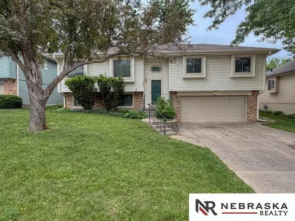 13605 Atwood Avenue, Omaha, NE 68144