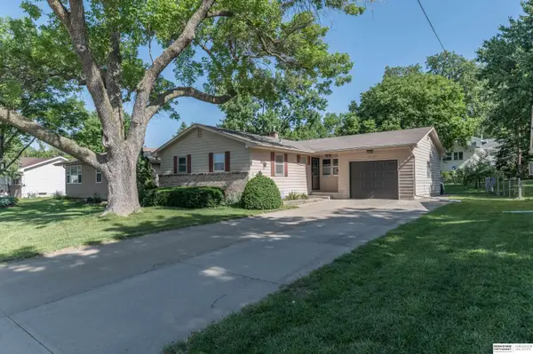 12630 Bartels Drive, Omaha, NE 68137