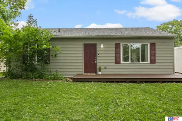 4045 Dunn Avenue, Lincoln, NE 68502