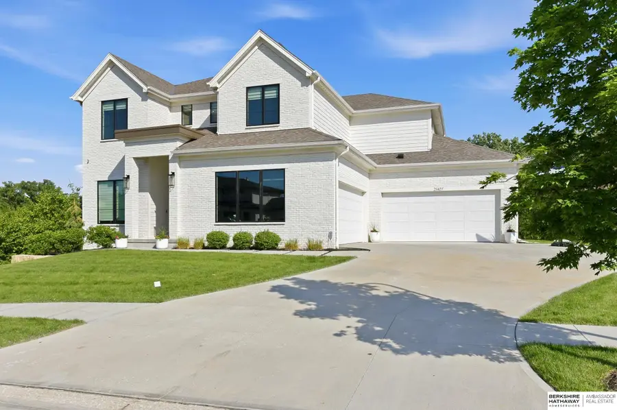 21407 B Street, Chicago, NE 68022 - #3