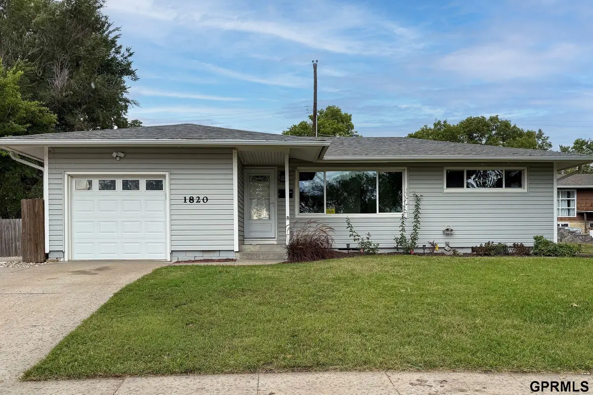 1820 Brower Road, Lincoln, NE 68502 - #1