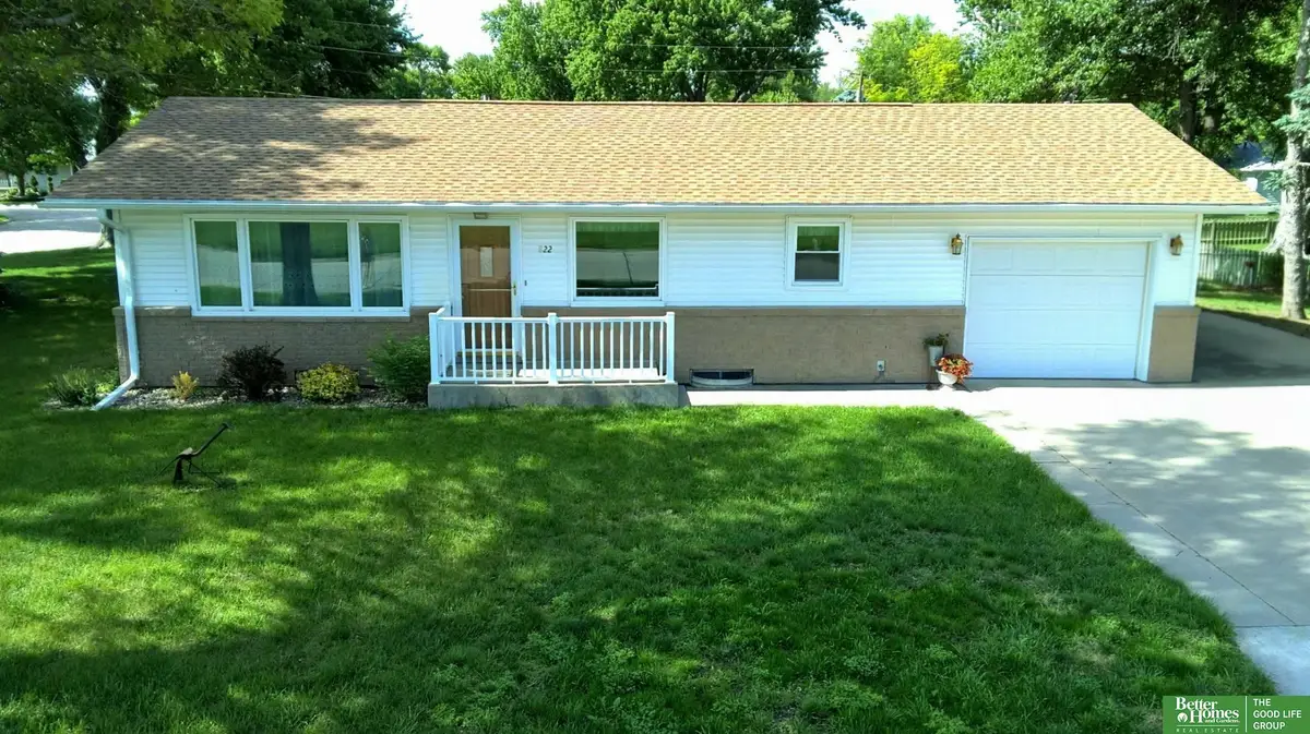 822 W Nobes Road, York, NE 68467 - #1