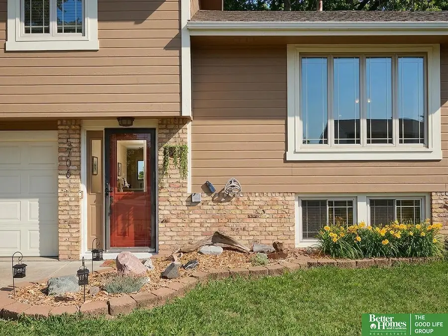 5706 S 151st Street, Omaha, NE 68137 - #3