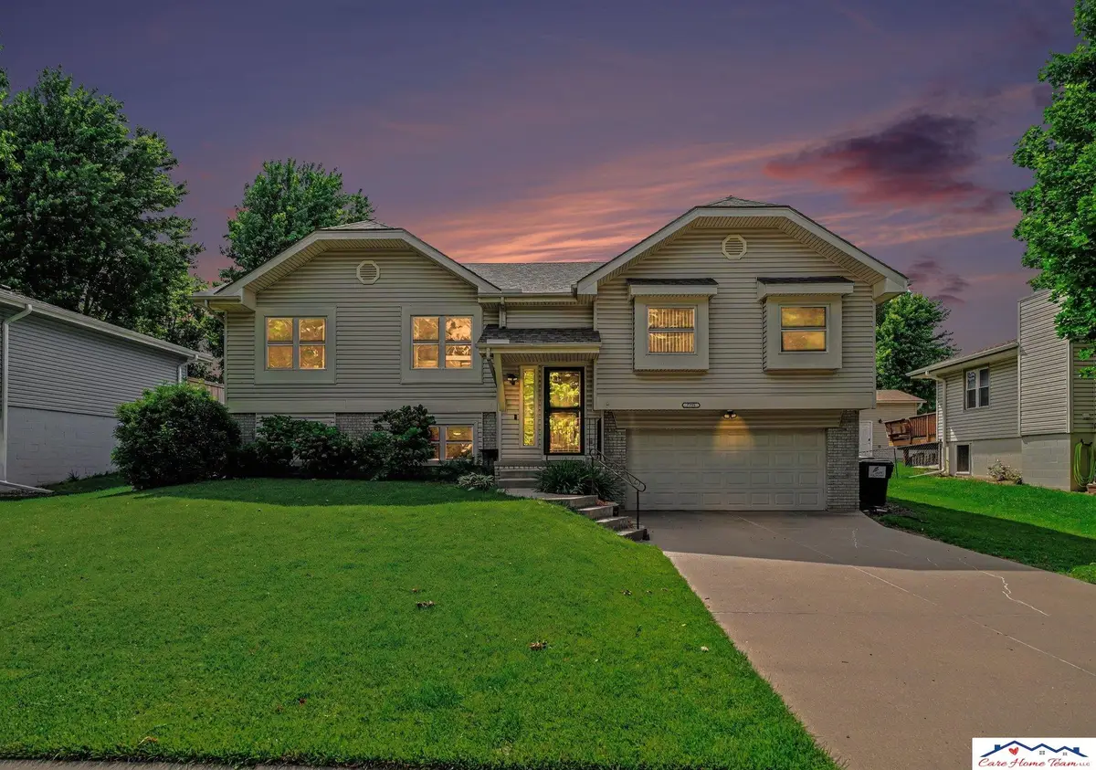 7728 S 70th Street, La Vista, NE 68128 - #1
