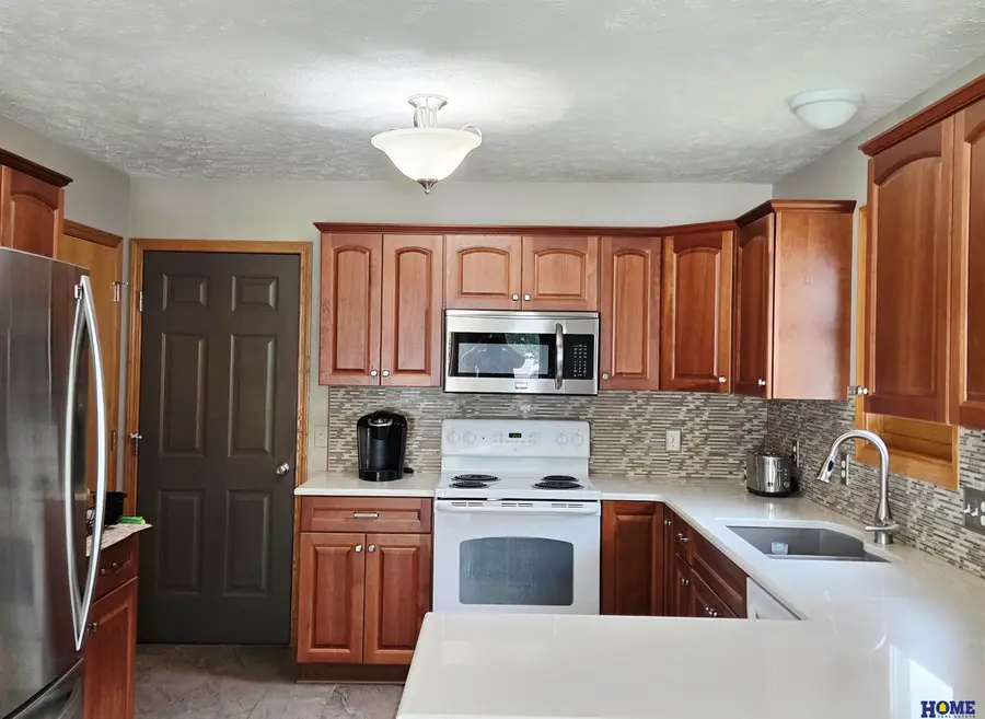 6410 Cornflower Drive, Lincoln, NE 68504 - #2