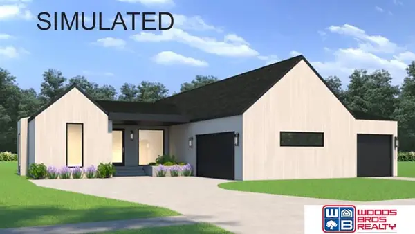 8525 Birkett Drive, Lincoln, NE 68526
