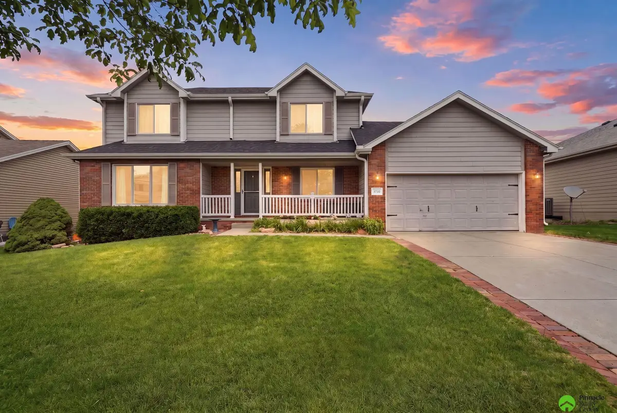 3730 El Paso Drive, Lincoln, NE 68516 - #1