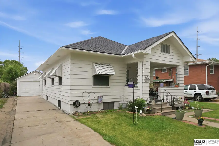 5618 Morrill Avenue, Lincoln, NE 68507 - #2