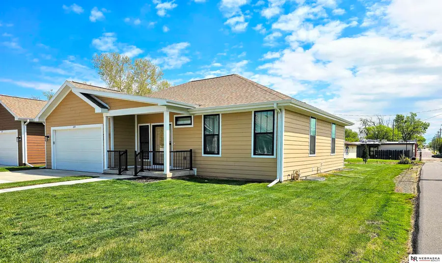 2119 N 25 Street, Omaha, NE 68111 - #2