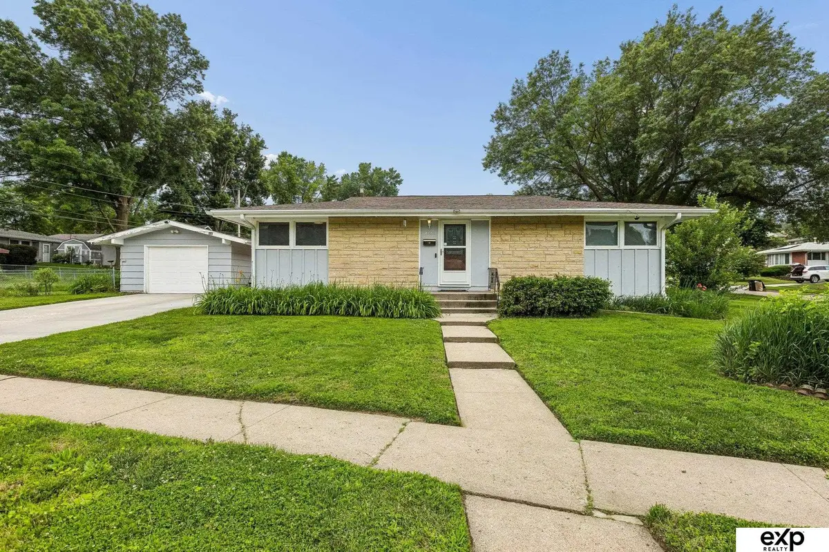 8315 Templeton Drive, Omaha, NE 68134 - #1