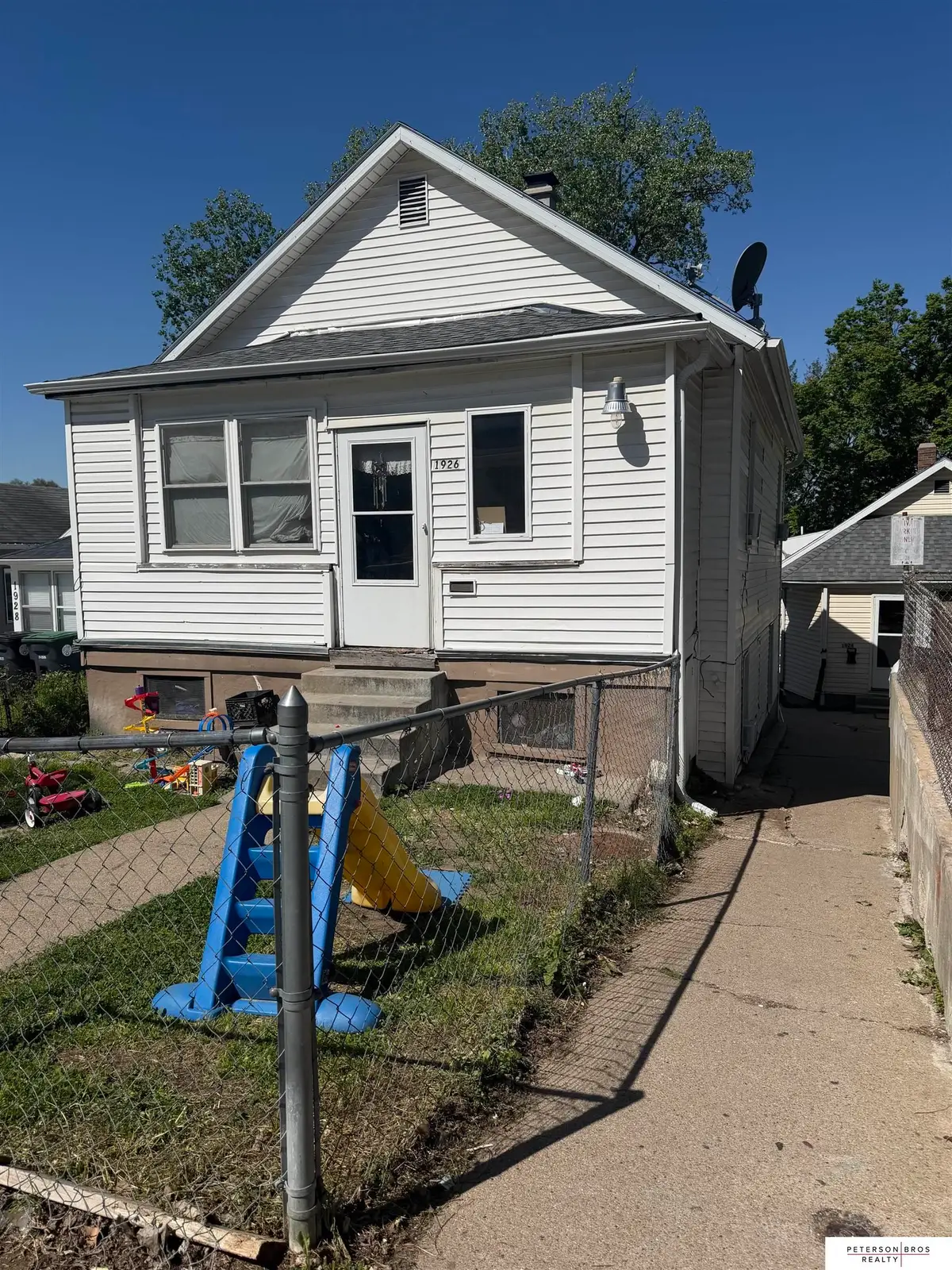 1924 S 17th Street, Omaha, NE 68108 - #1