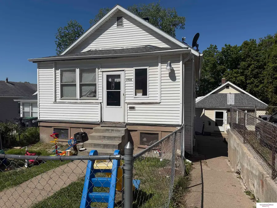 1924 S 17th Street, Omaha, NE 68108 - #2