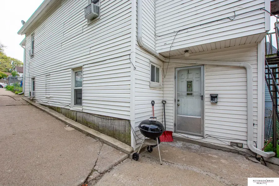 1924 S 17th Street, Omaha, NE 68108 - #3