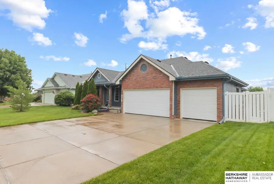 11831 S 48th Street, Bellevue, NE 68133 - #2