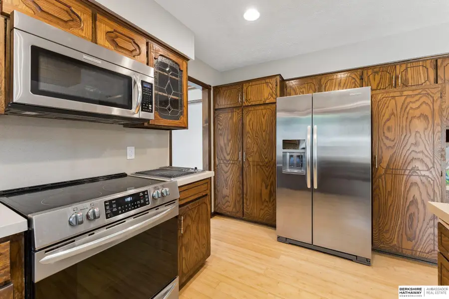 603 Dearborn Circle, Papillion, NE 68046 - #3