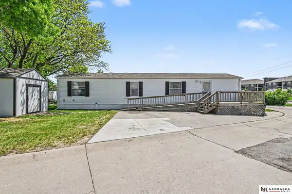 910 W 6th St Lot 23 Street, Papillion, NE 68046