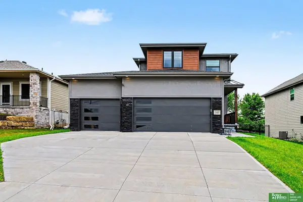 11605 Potter Street, Omaha, NE 68142