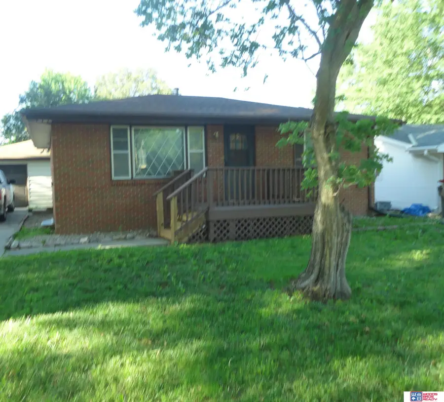6711 Vine Street, Lincoln, NE 68505 - #2