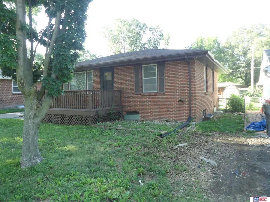 6711 Vine Street, Lincoln, NE 68505 - #3