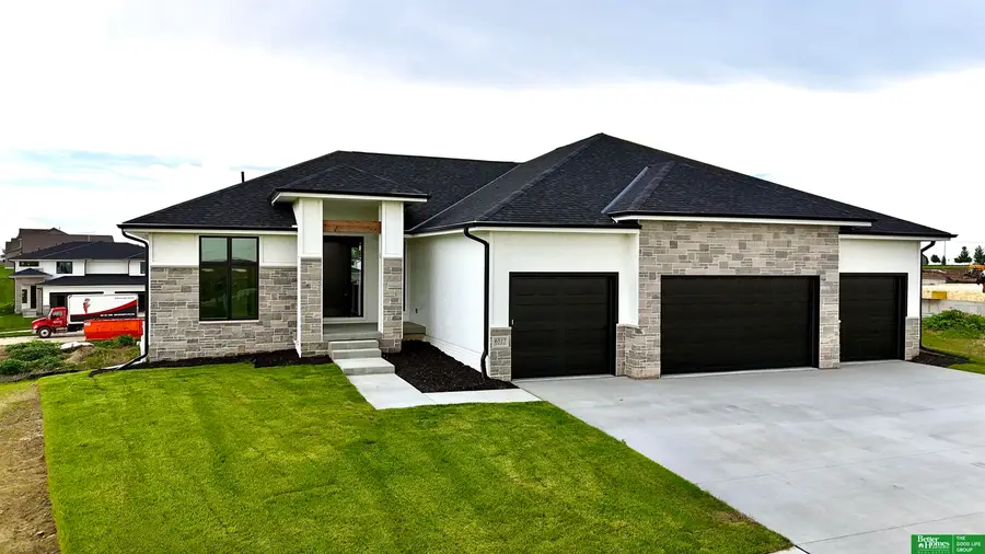 6517 S 214th Street, Elkhorn, NE 68022 - #2