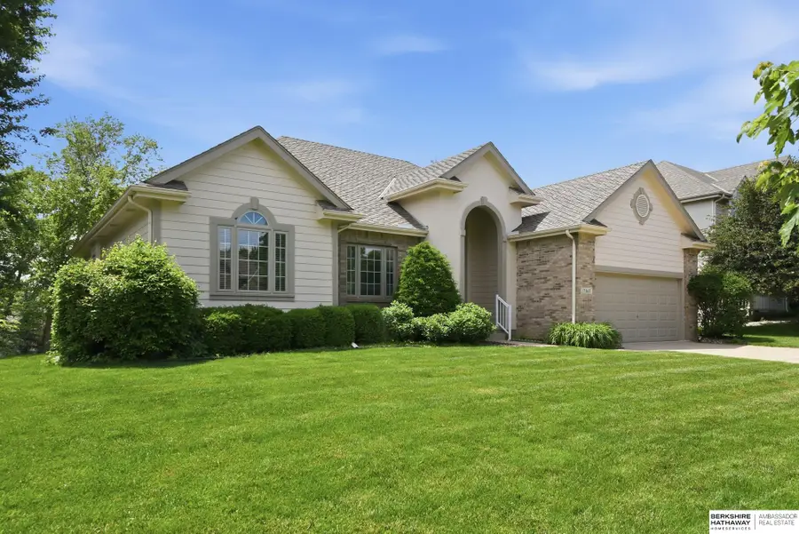 17617 Leavenworth Street, Omaha, NE 68118 - #2