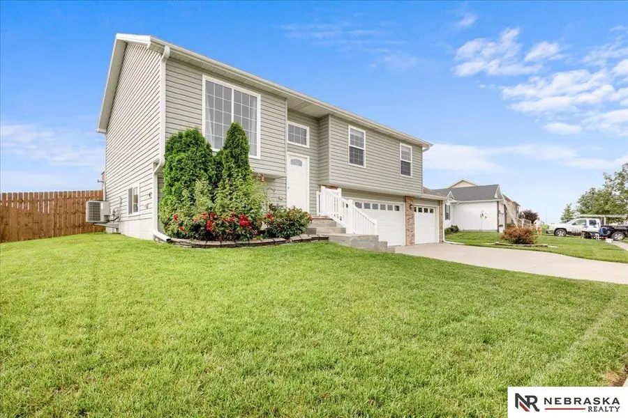 4461 W Milton Road, Lincoln, NE 68528 - #2