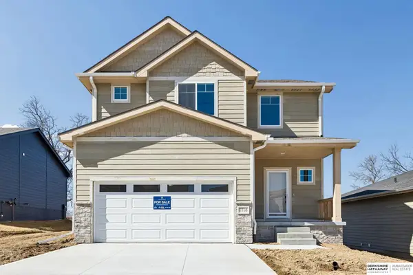7716 N 116th Avenue, Omaha, NE 68142