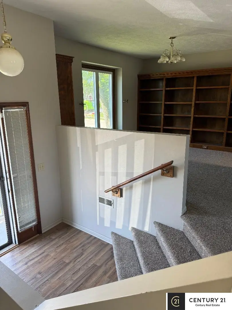 3432 Faye Drive, Bellevue, NE 68123 - #2
